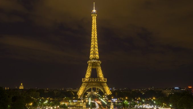 Paris Paris